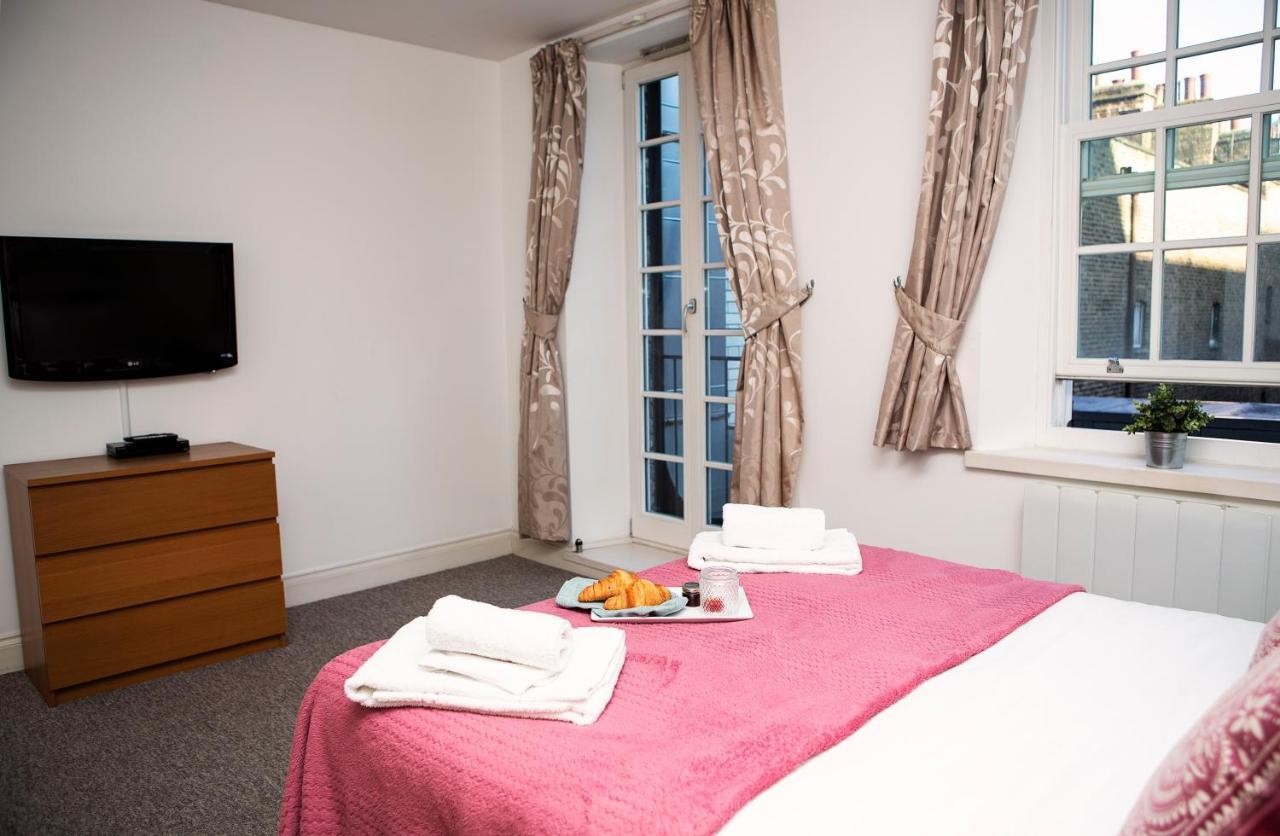 Apt 2, Trafalgar Square 2Nd Floor By Indigo Flats London Luaran gambar
